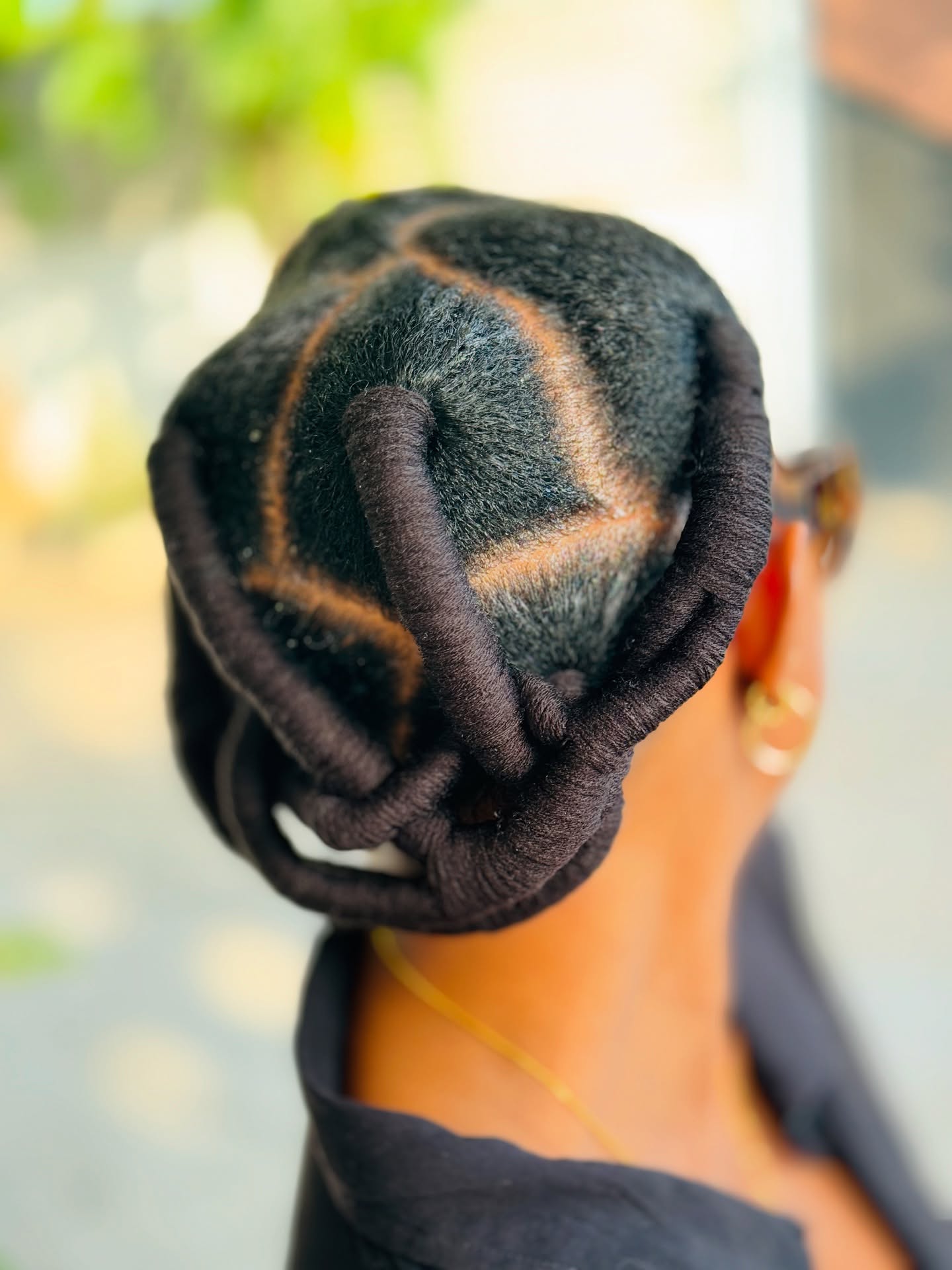 About Binti Mabutu Team